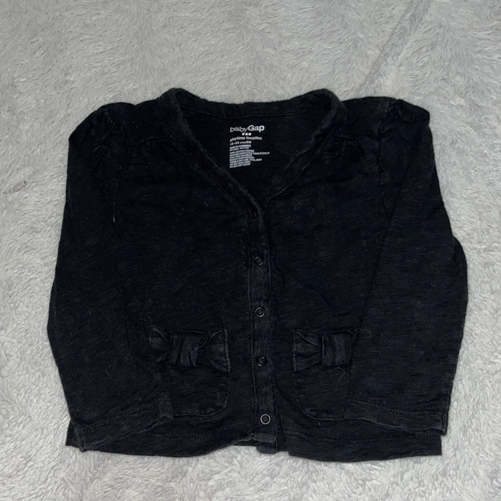 (3 for $10) baby gap 18-24 month black button up sweater